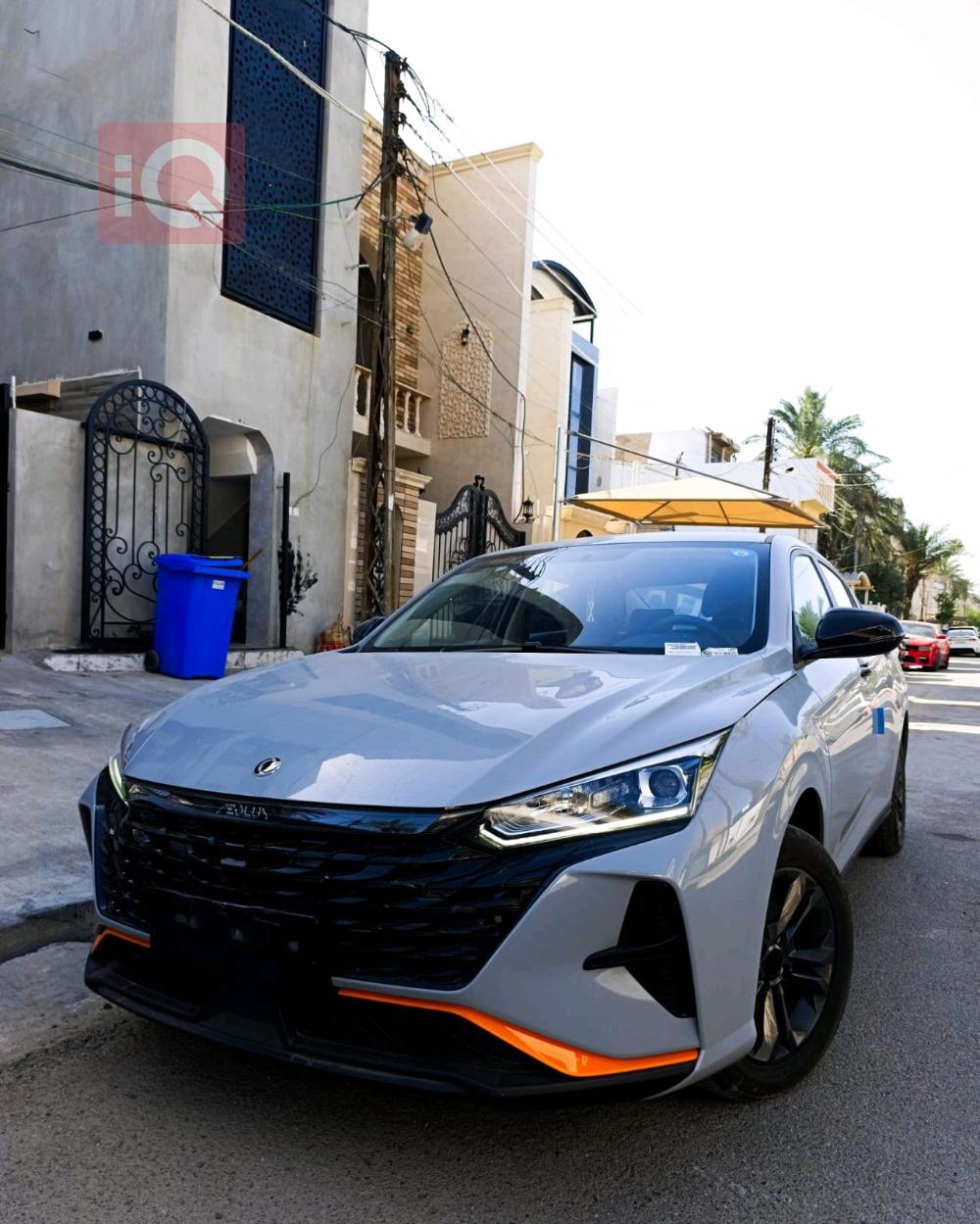 Dongfeng Shine